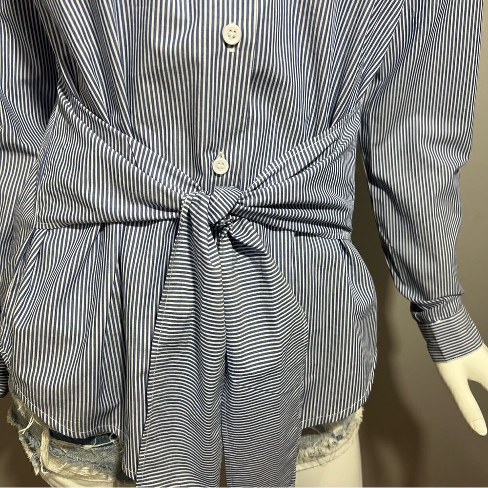 NWT Beach Lunch Lounge Blue and White Pinstripe Tie Front Button Down Blouse-S - Picture 6 of 13